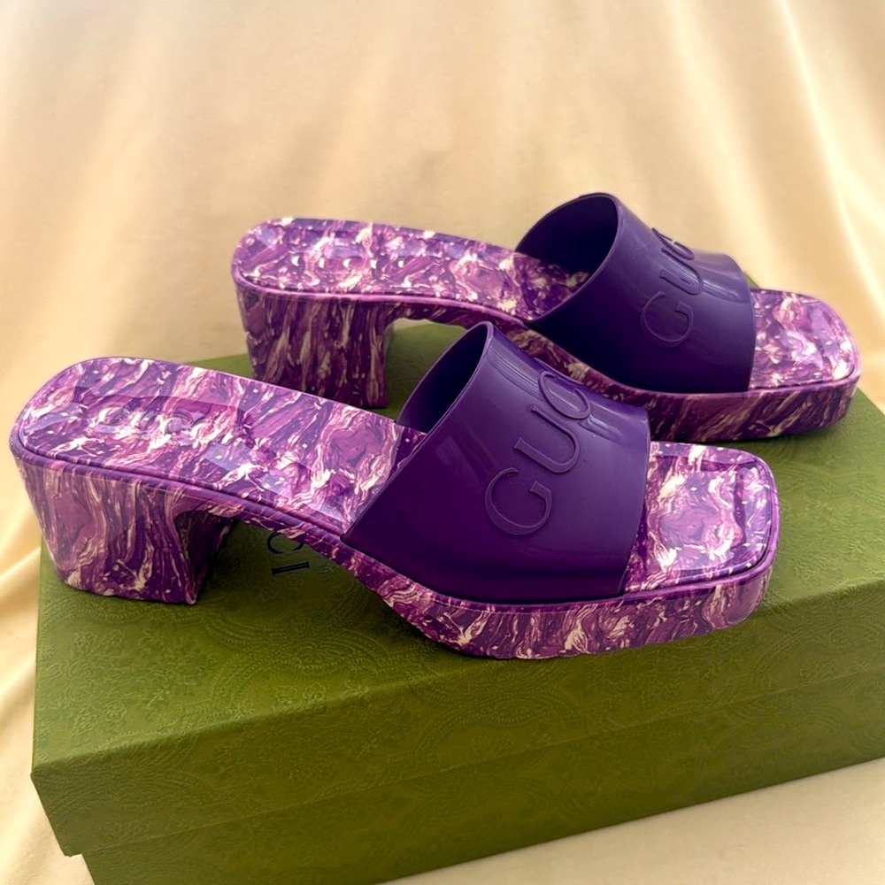 Gucci Rubber Slides - Picture 2 of 14